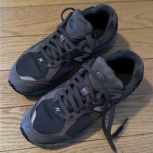 New balances 2002R